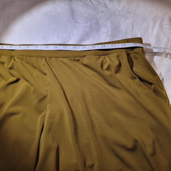 Halston wide leg pant - Picture 7 of 8